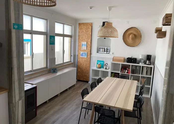 Surfer\'s Den Ericeira
